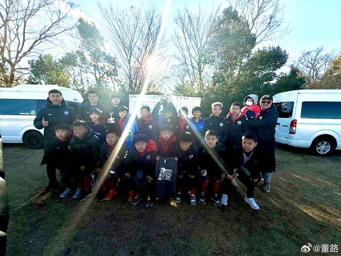  8戰(zhàn)全勝奪日本杯賽冠軍！中國(guó)足球小將發(fā)布感謝信