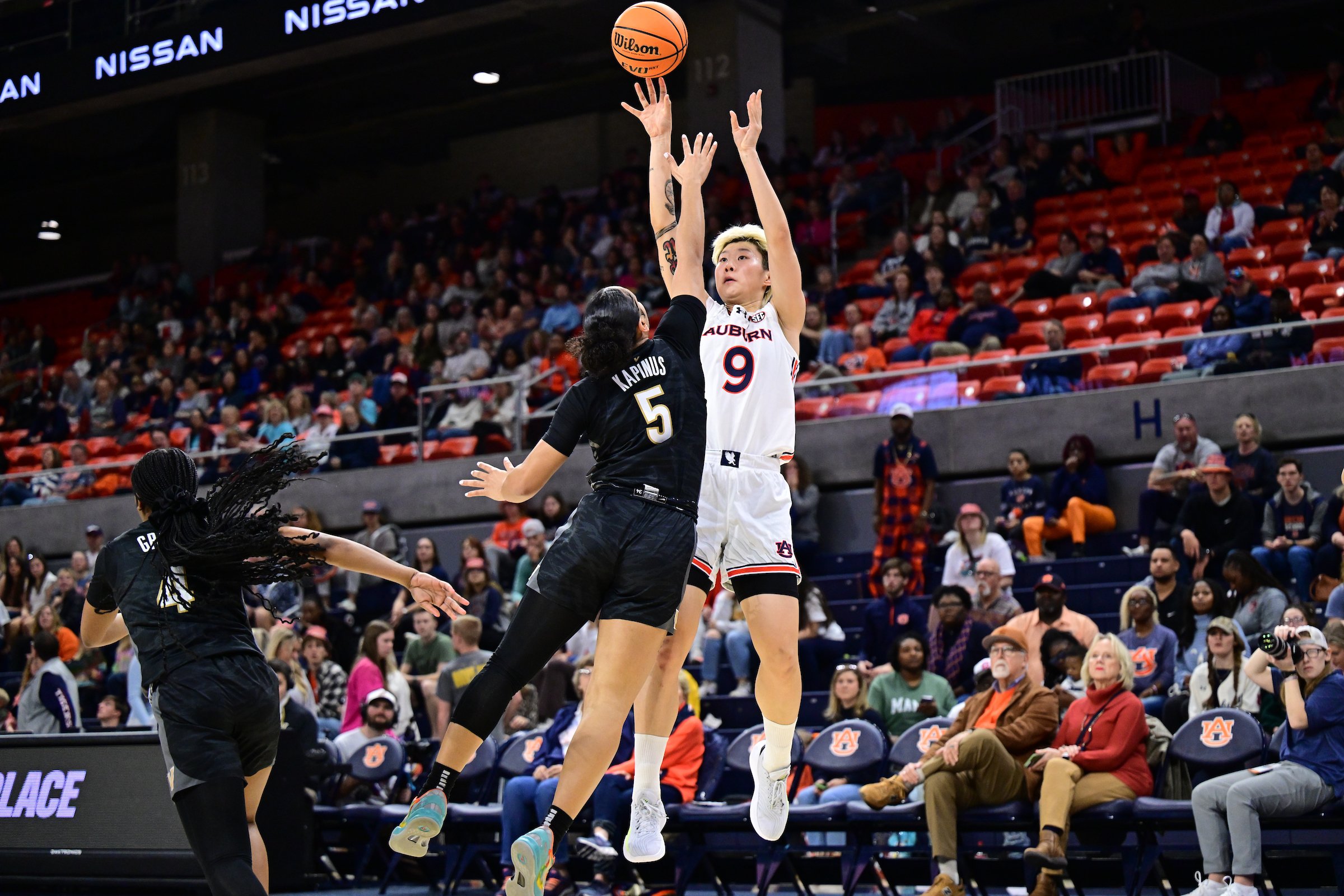  征戰(zhàn)NCAA！鄧雨婷：不太喜歡被稱為“李夢(mèng)接班人” 未來想進(jìn)WNBA