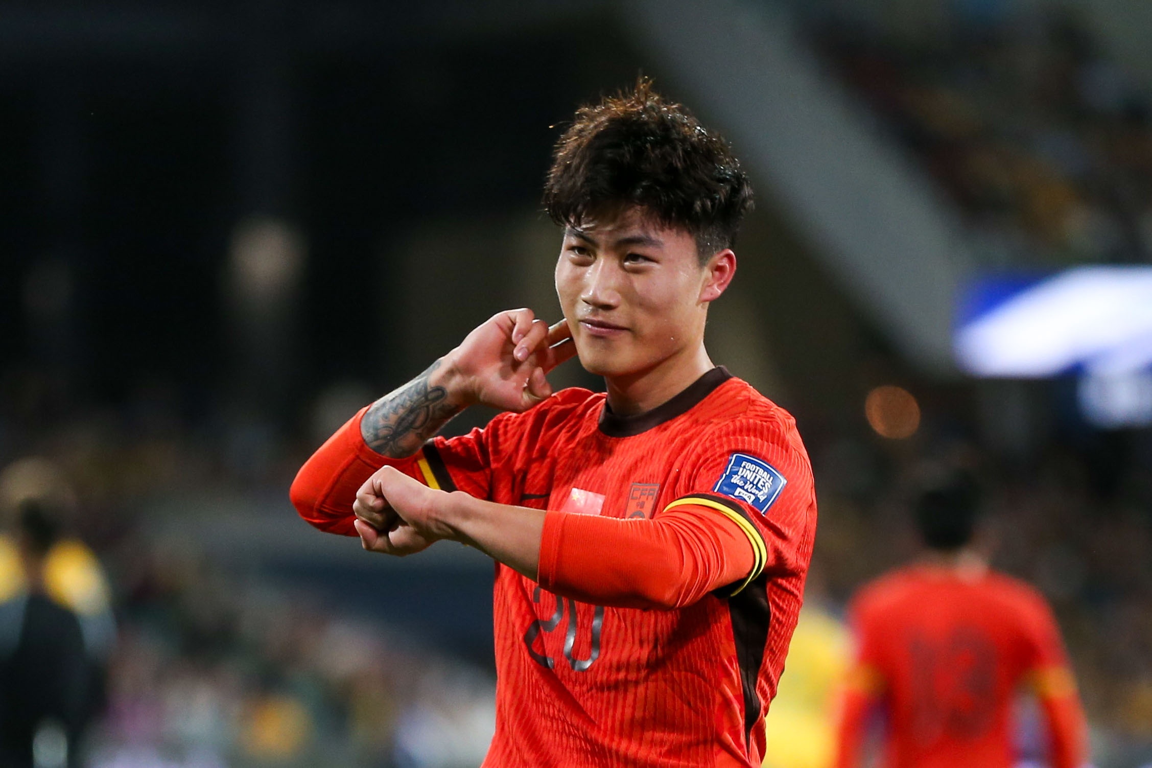  ?凌晨2:15的國(guó)足比賽，你選擇熬夜，還是一覺醒來看集錦？